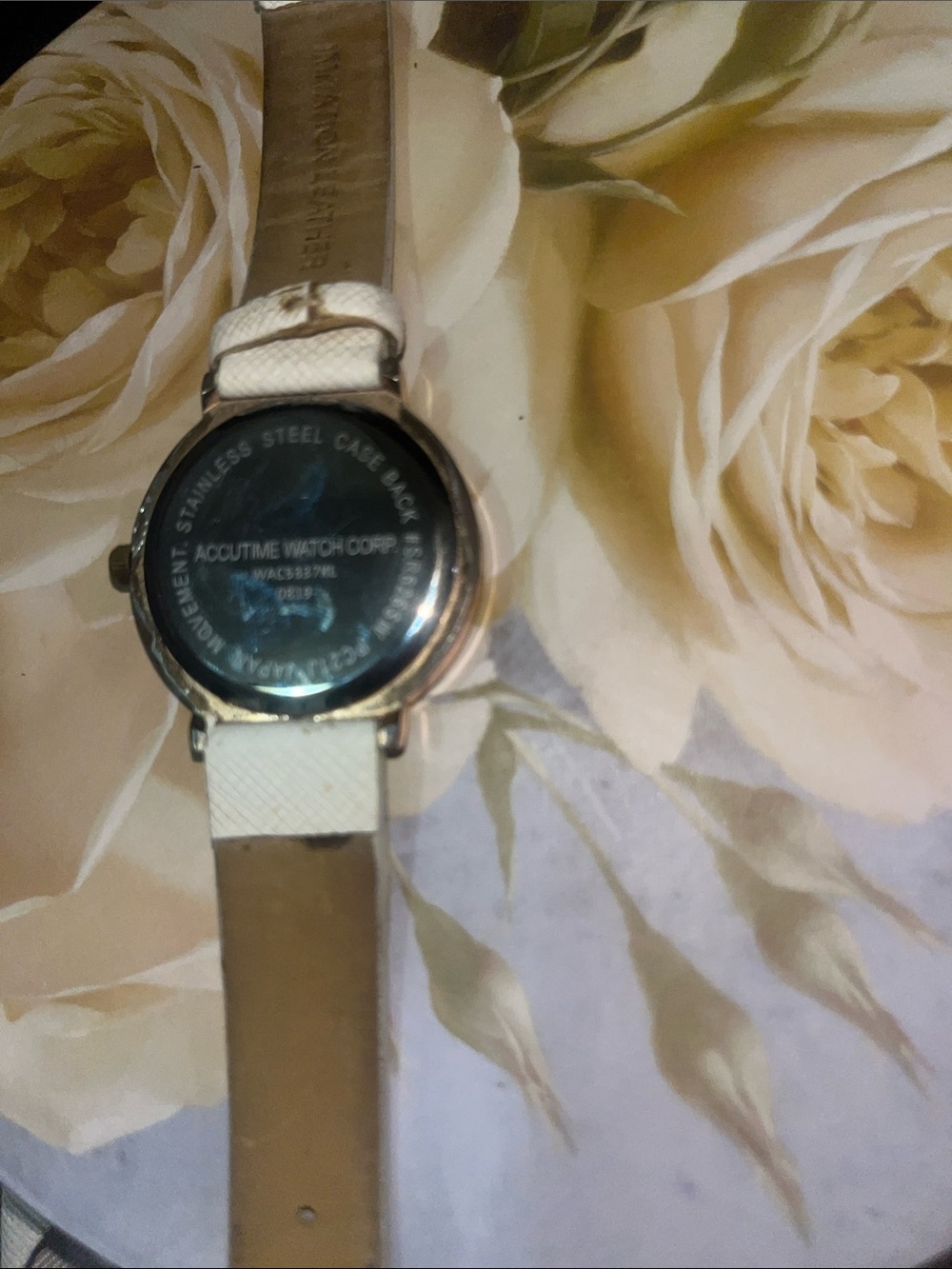 White Leather Strap Watch - Women's Classic